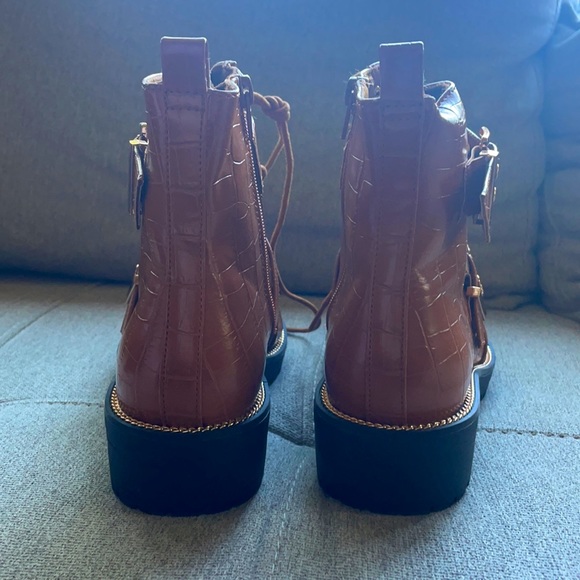 Love these booties, but I never wear them! They’re still in great condition - Picture 3 of 3